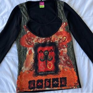 Vintage save the queen top